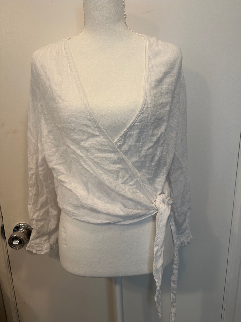 Rails Women’s White Wrap Tie-Front Top